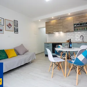 Luxury Apartman Kastela