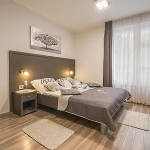  Apartment Center Ivona